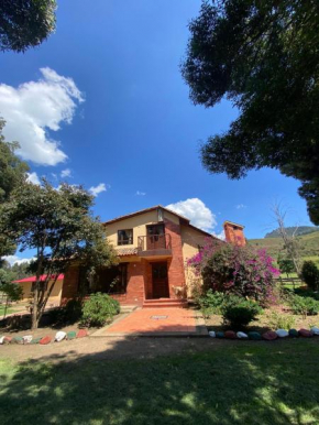 CASA CAMPESTRE Cucunuba